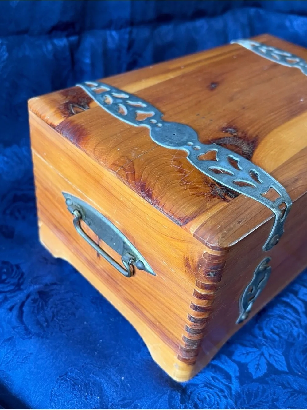 VTG McGraw Cedar Wood Trinket Box W/Decorative Metal Straps And Handles